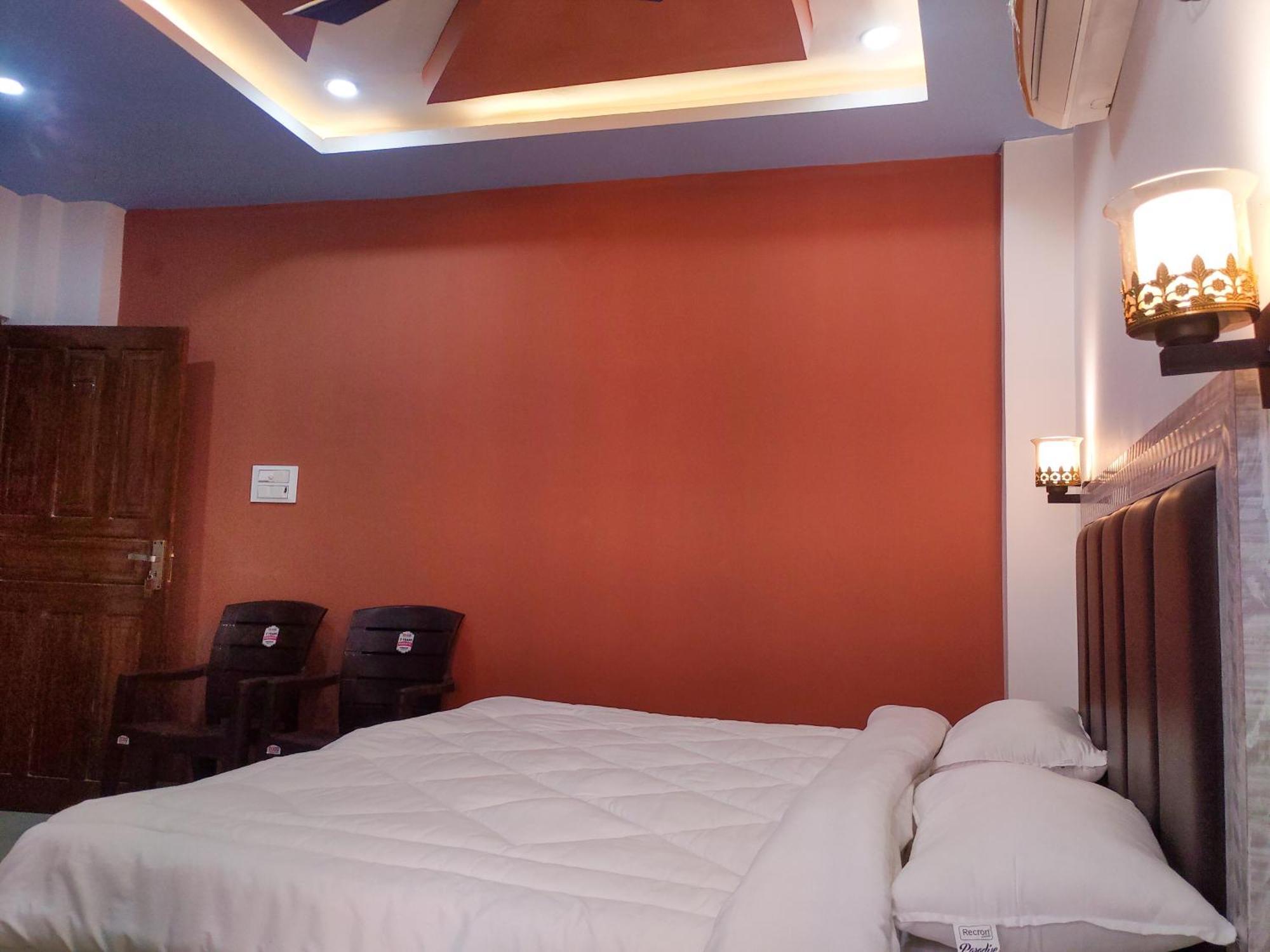 Appartement Aadishri à Rishīkesh Extérieur photo